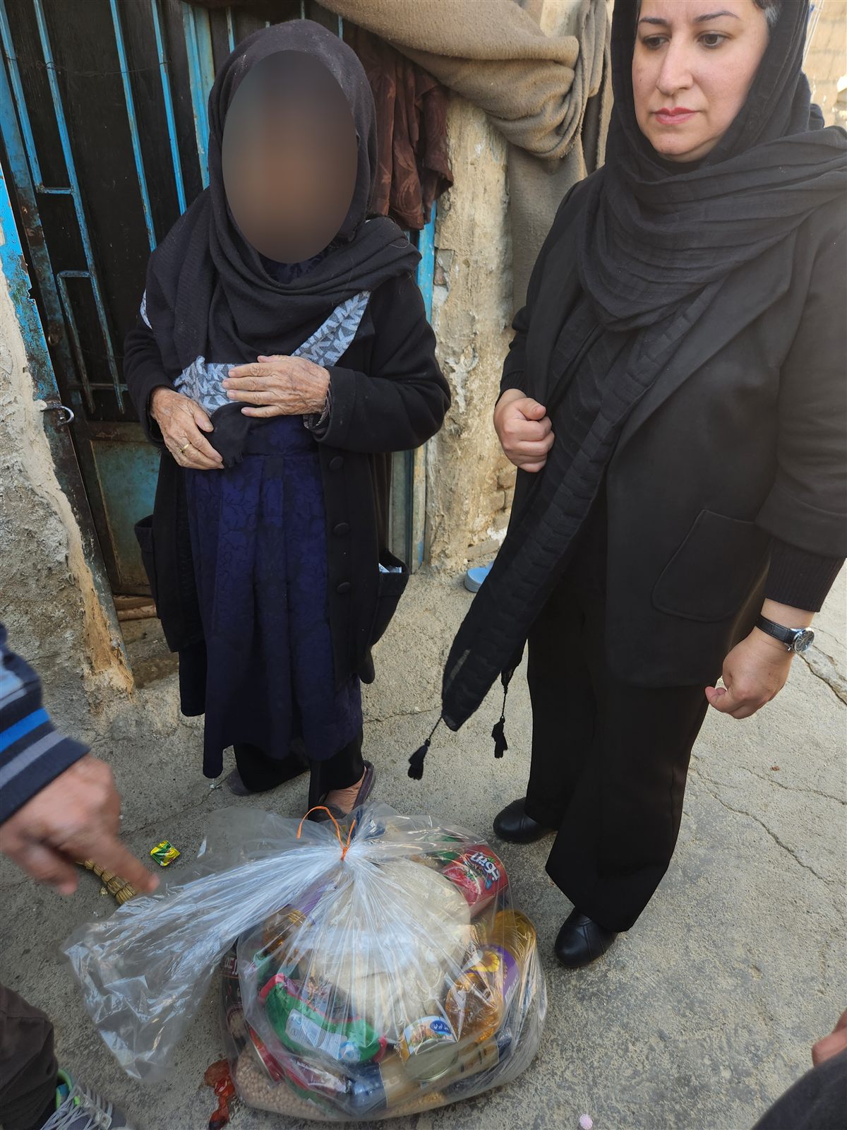 کنار خانواده‌ها